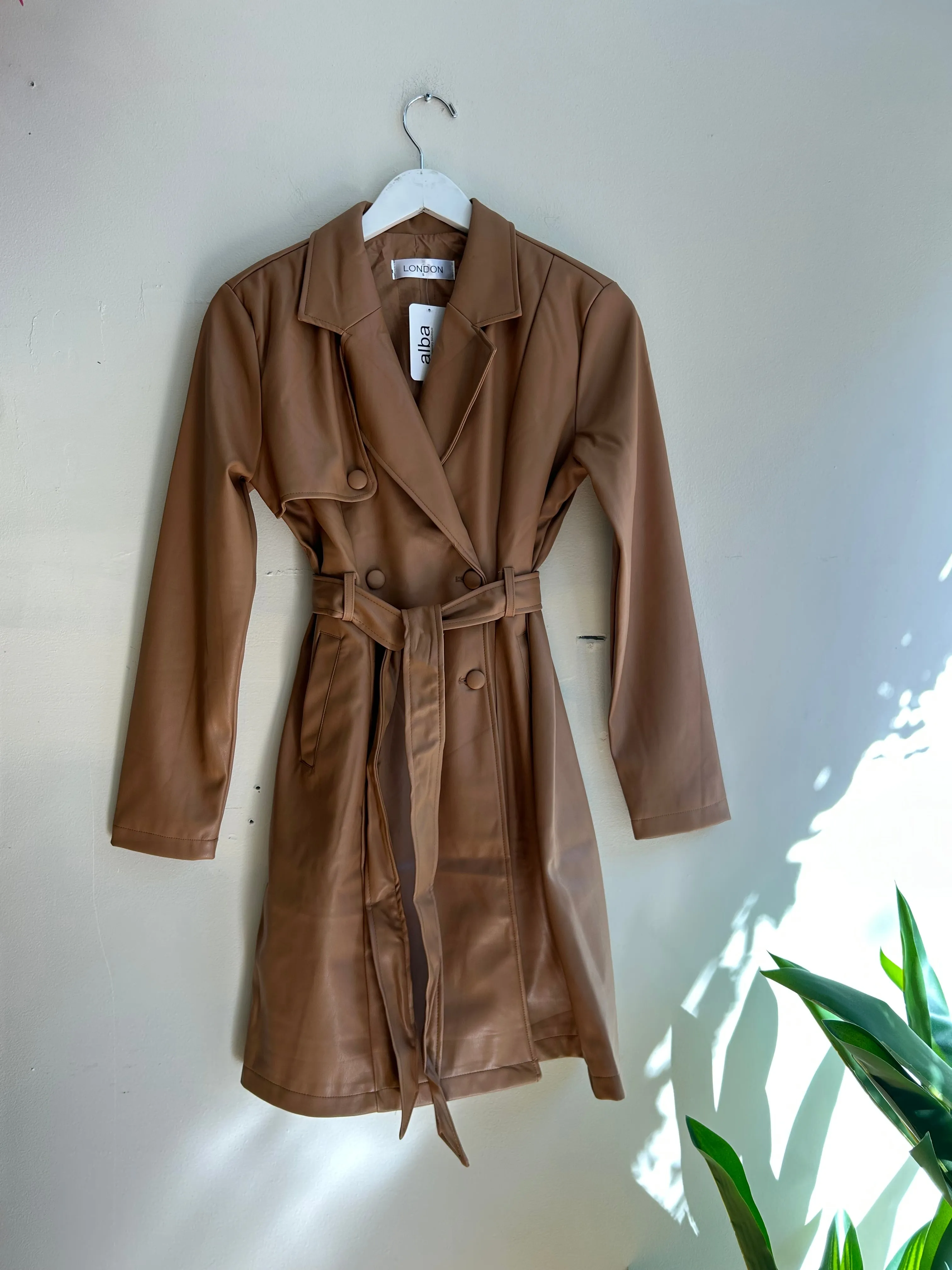 Avery Trench