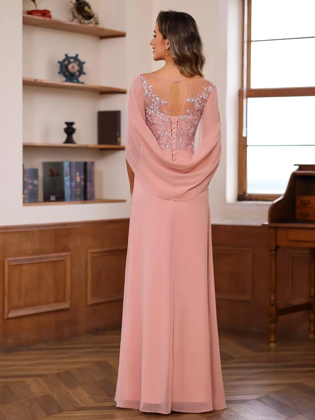 RSOETOO Lace Appliques Cape Sleeve Mother of The Bride Dresses Mermaid Long Chiffon Lace Mother Groom Dress for Wedding RO209