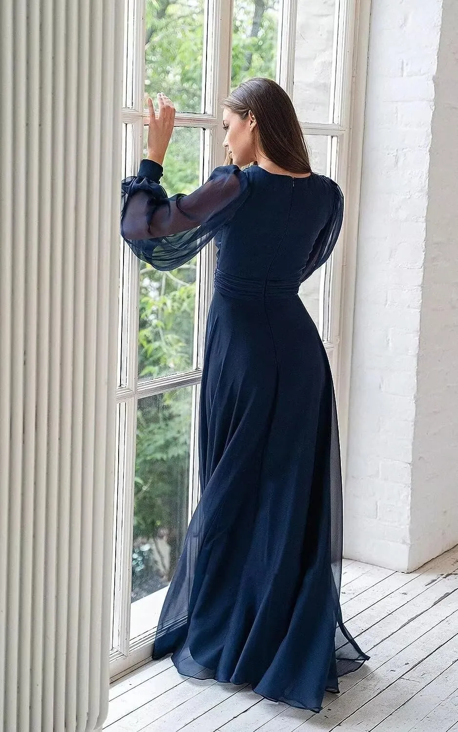 YOFF Women's Long Sleeve Bridesmaid Dresses V Neck Pleated Chiffon Formal Evening Gown with Slit YO036